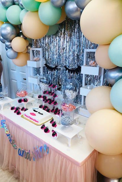 How to Decorate for a Lash and Glitter Birthday Party Theme